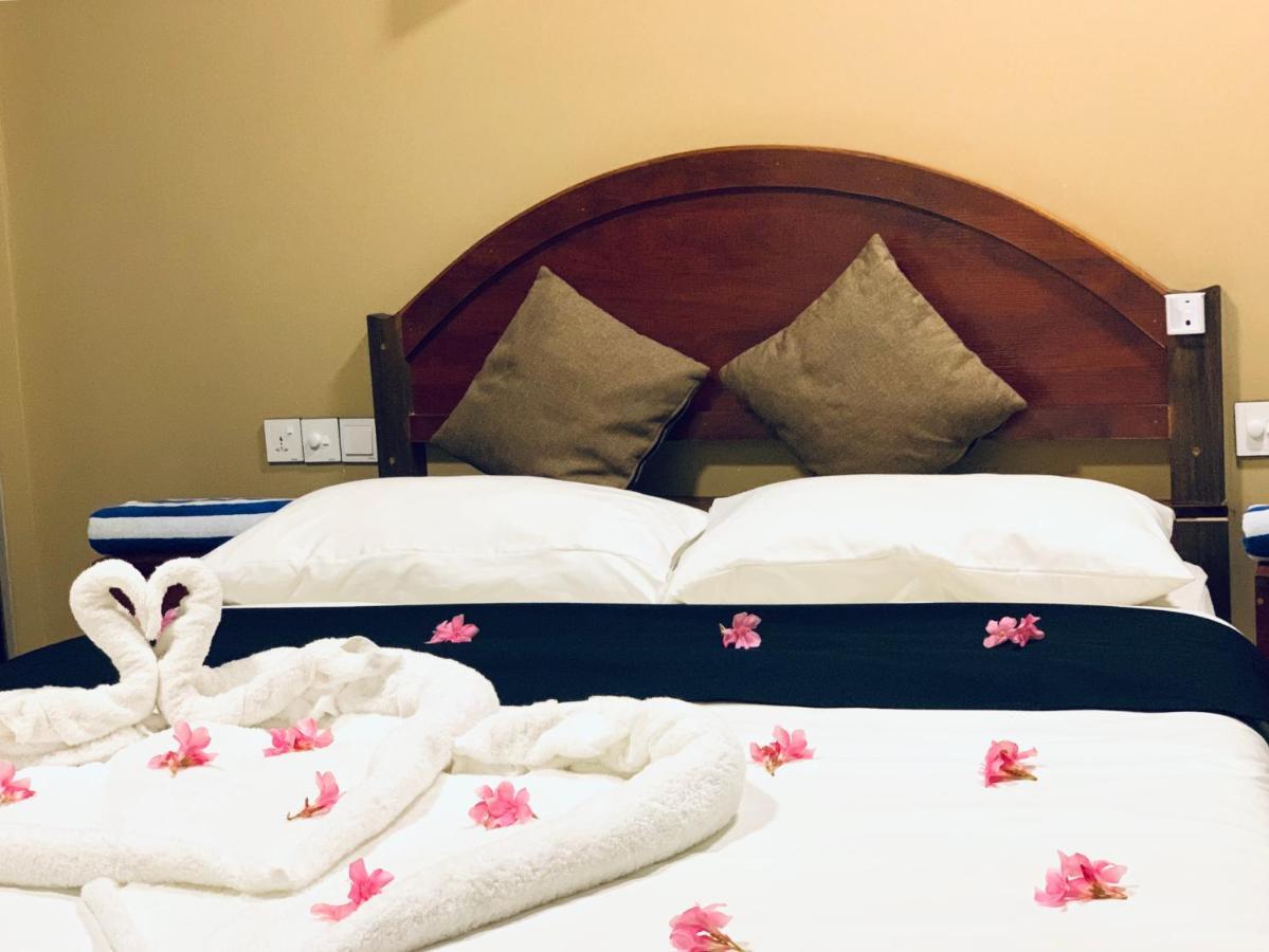 Ilaa Beach Maldives Hotel Gulhi Luaran gambar