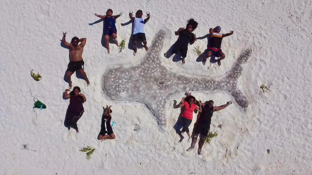 Ilaa Beach Maldives Hotel Gulhi Luaran gambar